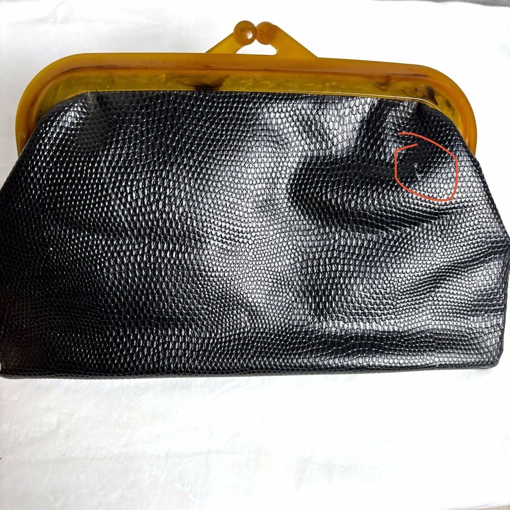 Vintage 70s Black Faux Snakeskin Clutch With Tortoiseshell Lucite Kisslock Frame - Picture 3 of 10